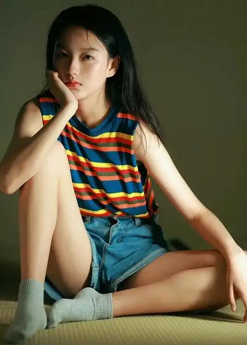 药屋少女 动漫海报